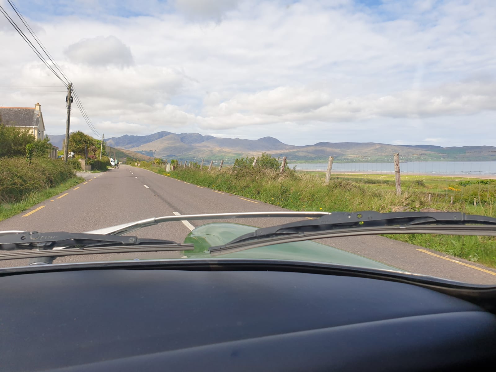 Nigel Allen VW - Along the Irish coast - Cape to cape